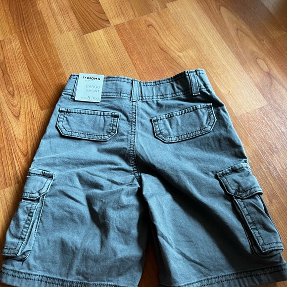 Sonoma grey cargo short 5 reg adjustable waistband - Picture 2 of 3